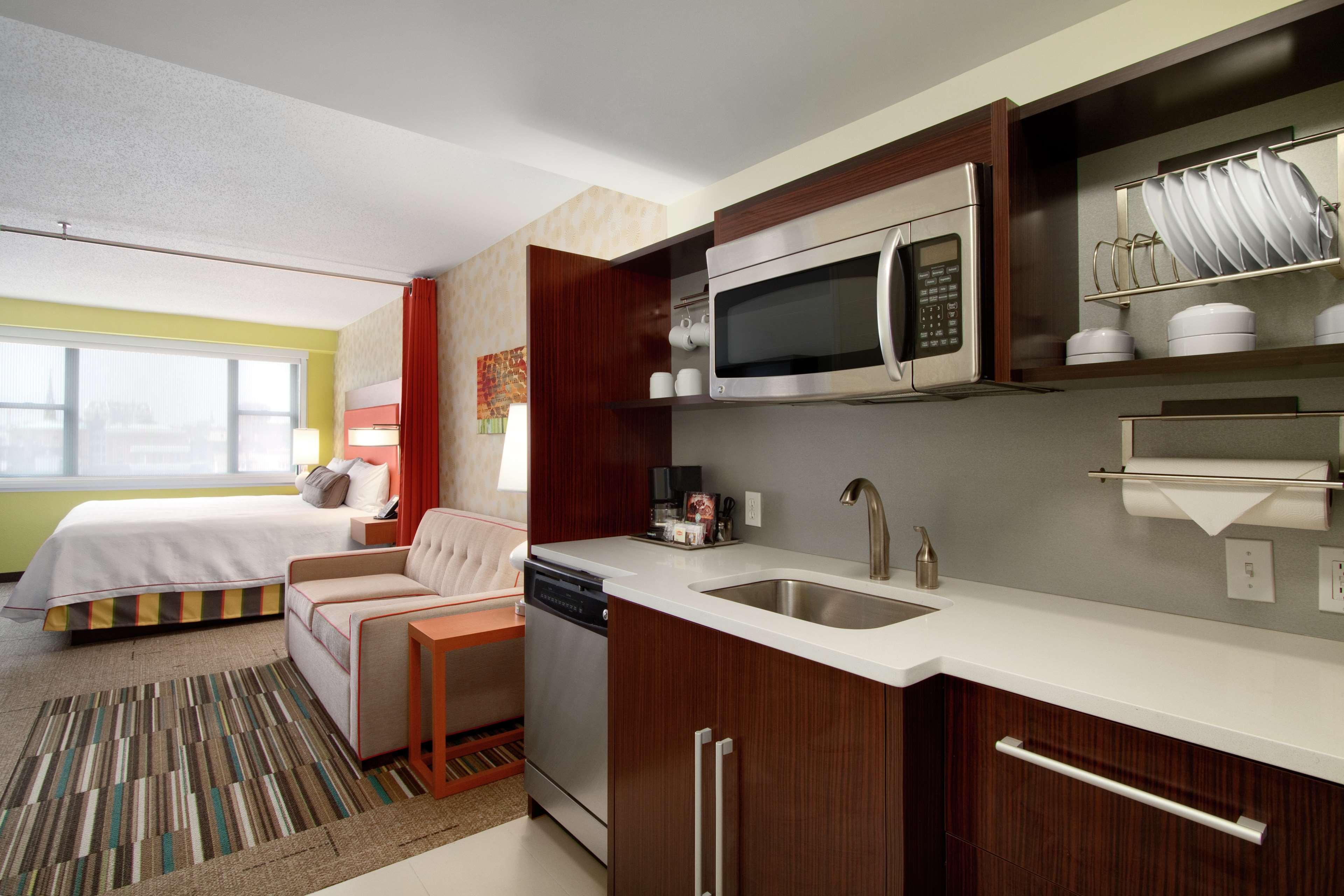 Comfort Inn & Suites Baltimore Quarto foto